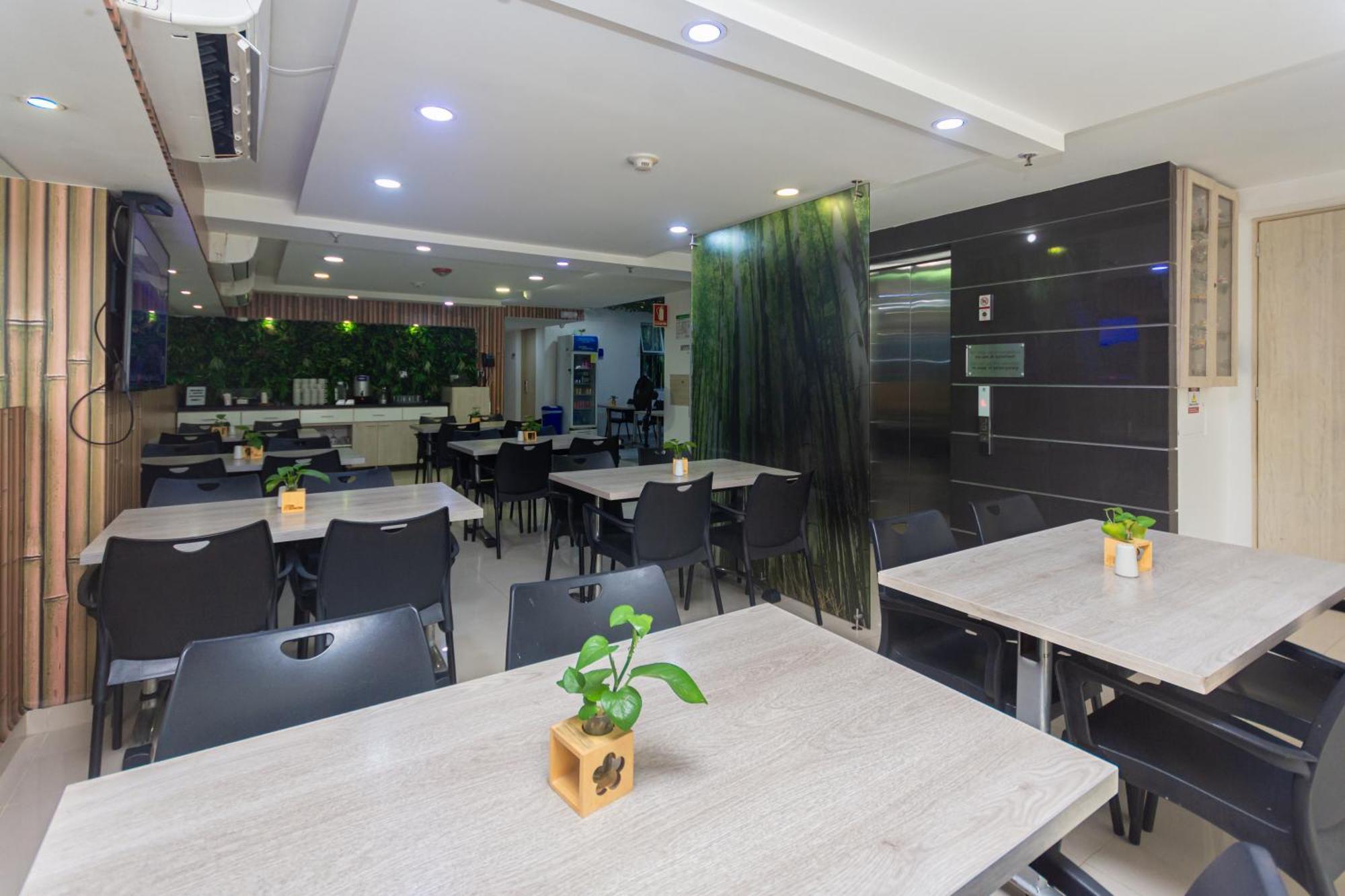 Hotel Suite Del Parque Medellin Exterior photo